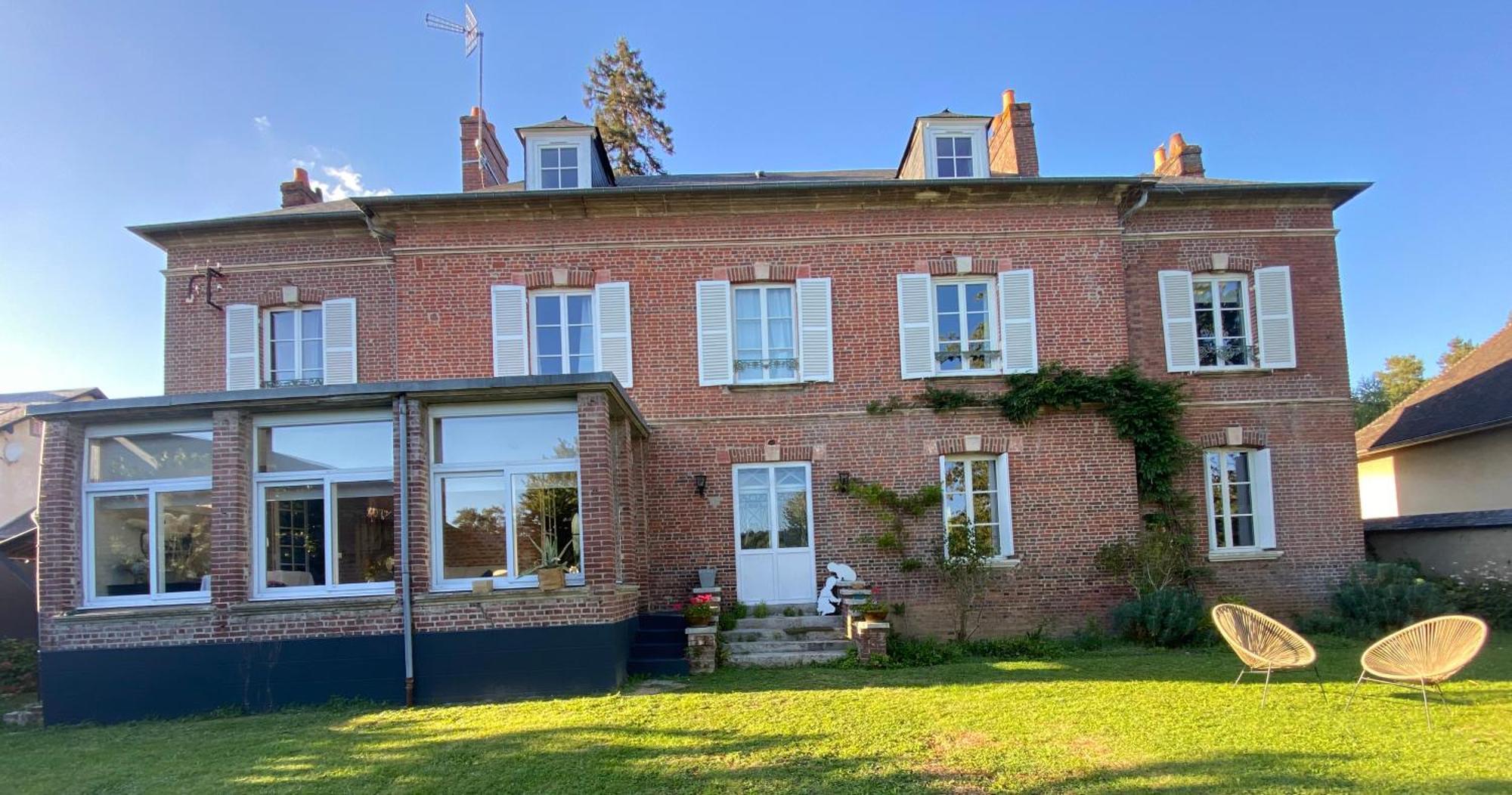 Maison 54 Bernay  Exteriör bild